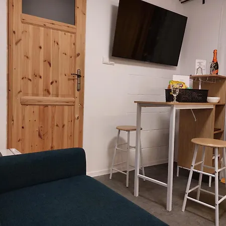 Apartament Flores *